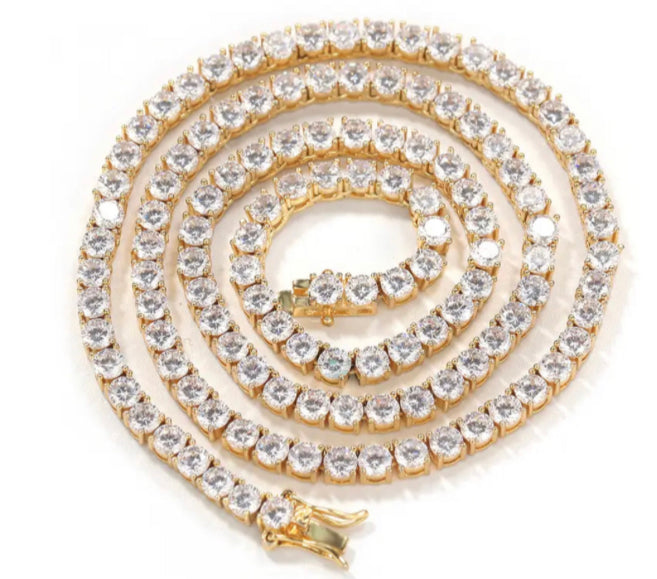 Icy tennis necklace Clearance